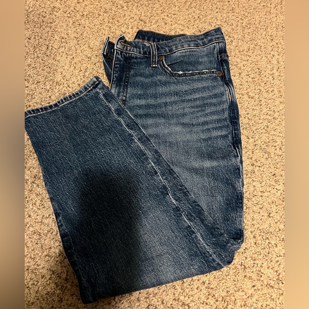 J Crew Women’s Petite Slim Boyfriend Jean